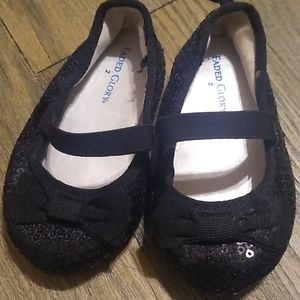 Faded Glory Daisy Black Infant Shoes